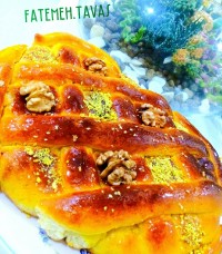 نان افطار مغزدار