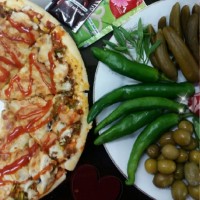 ❤پیتزای گوشت و سبزیجات❤