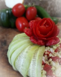 سالاد شیرازی بقچه ای