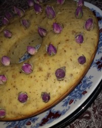 کیک گل محمدی