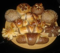 نان دو رنگ مغزدار