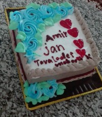 کیک تولد دوستم