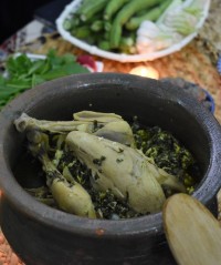خورشت سیرقلیه