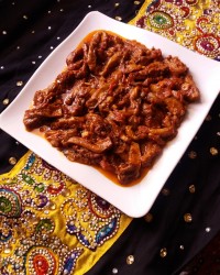 گوجه بادمجون