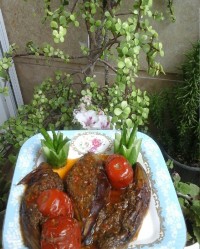 بادمجان کباب (بادمجان شکم پر)