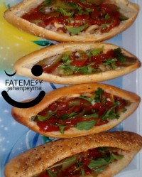 هات داگ تنوری خونگی (قارچ ،سوسیس ،پنیر)