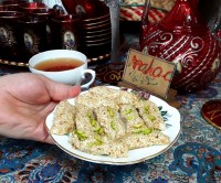 سوهان عسلی کنجدی رولی