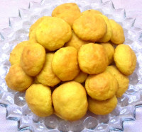 کلوچه زعفرانی
