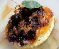 کلافوتی با گیلاس