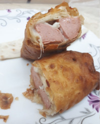 هات داگ و پنیر