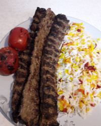 سلام دوستای پاپیونی کباب کوبیده ناهار امروز من