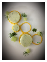 کرم پسته شیر عسلی