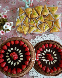 باقلوا وکیک تارت شکلاتی برای یک دورهمی دوستانه