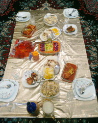 ناهار دوستانه