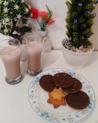 شیر کاکائو و بیسکوییت خونگی