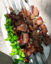 کباب چنجه بره مزه دار شده