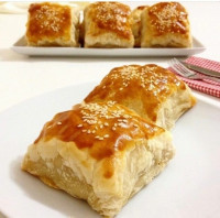 بورک مرغ با خمیر هزارلا