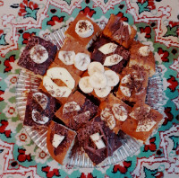 کیک وانیلی و شکلاتی