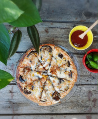 پیتزا بادمجان