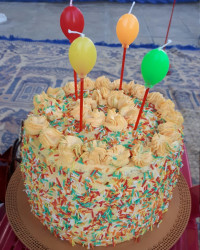 کیک تولد سوپرایزی