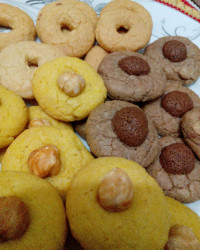 بفرمایین شیرینی...