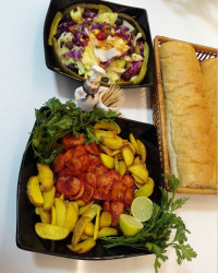 اینم شام حاضری و تند تندی من