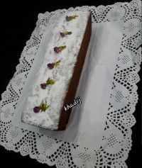 کیک مغزدار سیب