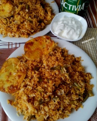 پلو گوشت ولوبیا سبز