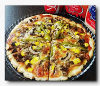 پیتزا گوشت وقارچ