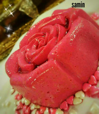 کرم توت فرنگی