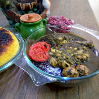 قرمه سبزی با مرغ