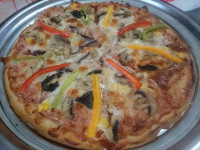 پیتزای سوسیس ایتالیایی و بروکلی