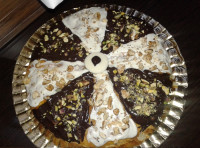 کیک داریم چ کیکی