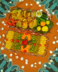 کتلت مرغ و سالاد تقدیم نگاه مهربونتون