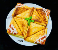 تزیین دیگه سمبوسه