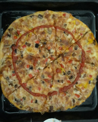 پیتزای خانواده