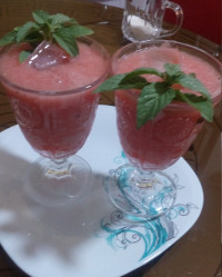 دسرهندوانه باتم ریحان