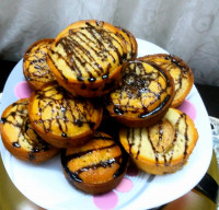 کیک سیب و کشمش