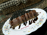 برش خورده چیز کیکم...