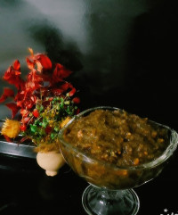 ترشی لیته بادمجون با چاشنی رب انار و سبزی معطر