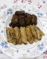 دلمه برگ مو وکلم