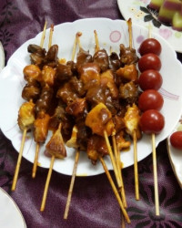 سیخ چوبی وزرشک پلو بامرغ دستپخت خواهری