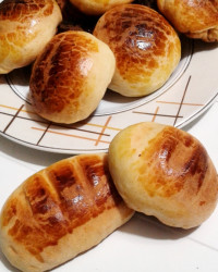 لطفا لایک کنید.دستتون نلرزه بزن اون قلب قشنگه رو???