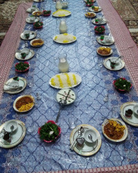 شام مهمونی خونه مامان جون