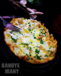 املت سیب زمینی و پنیر