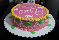 اینم دومین کیک من واسه تولد داداش نازم