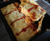 لازانیا بسیار خوشمزه با سس بشامل