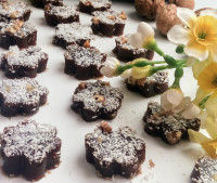 باسلوق شیره با گردو (ساوه)