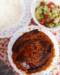 قیمه بادمجووون...