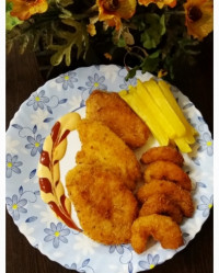 شنیسل مرغ ومیگو سوخاری